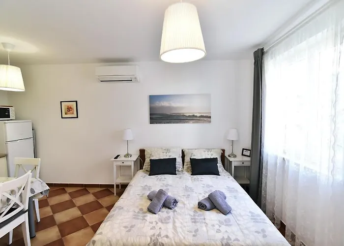 Luni Apartamento Baška
