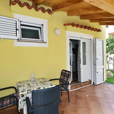 Apartment Luni Baska (Krk)