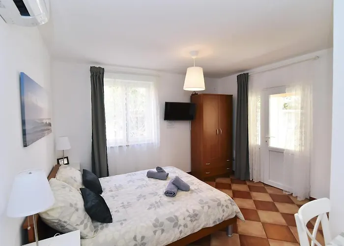 Luni Apartament