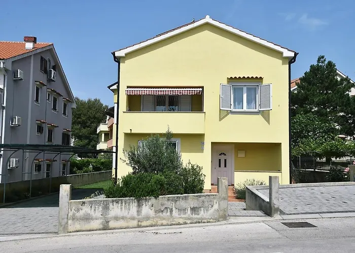 Luni Apartman Baska (Krk)